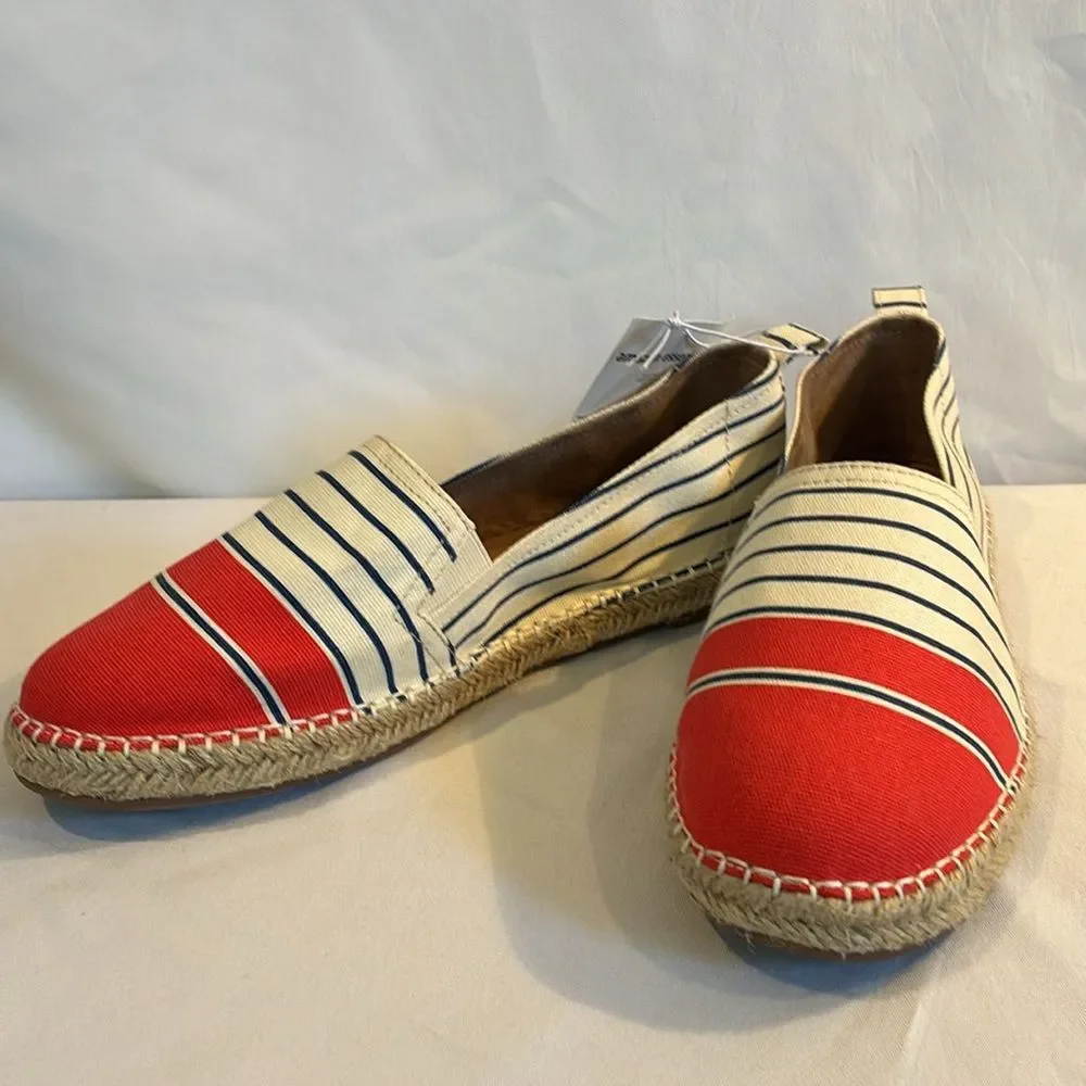 NWT multicolor coral cream & navy slip on canvas espadrille shoes size 11 comfy